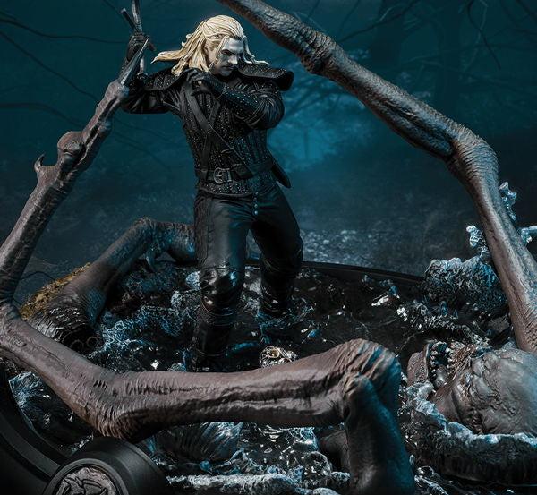 The Witcher - Geralt vs Kikimora - Statue