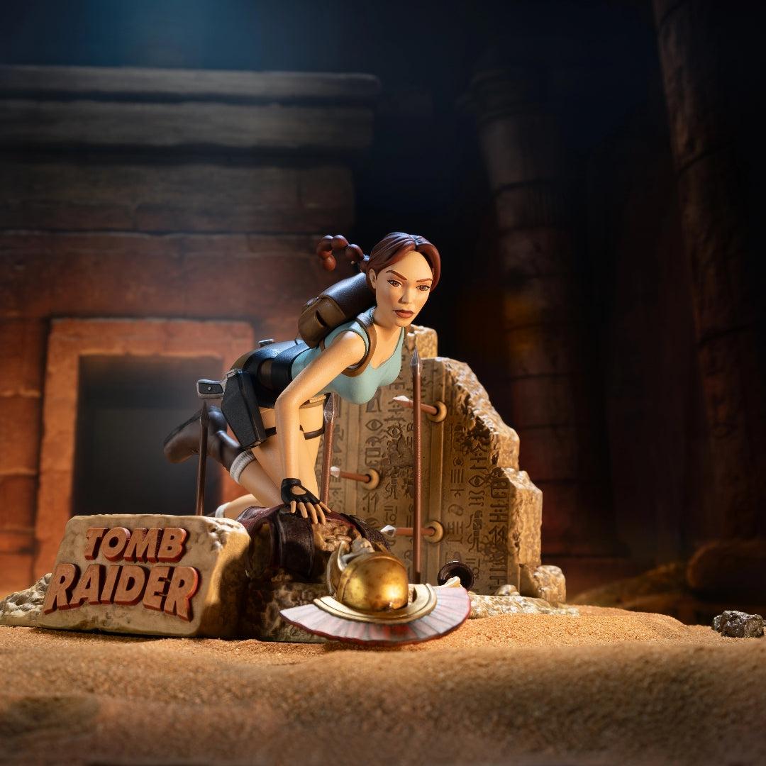Tomb Raider - Lara Croft Classic Era - Statue